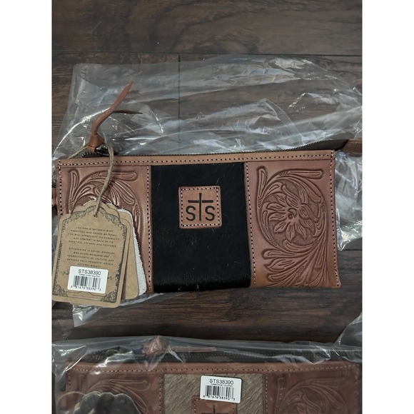 STS Ranchwear Wallet Yipee Kiyay Clutch Wallet Leather/Cowhide New - Picture 5 of 12